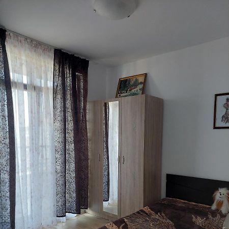 Айвазовский Парк Pomorie Exterior foto